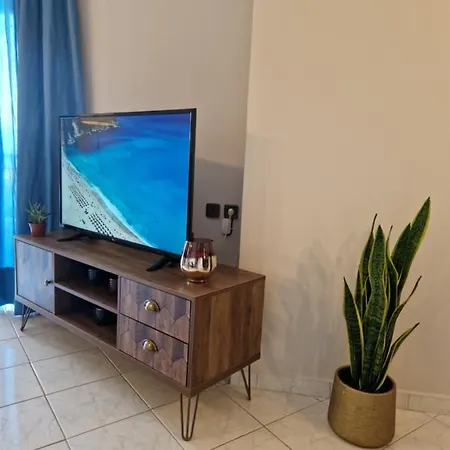 K For Karavomilos * 凯法米洛斯