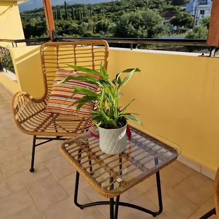 K For Karavomilos Daire *