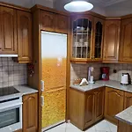 아파트 K For Karavomilos 카라보밀로스